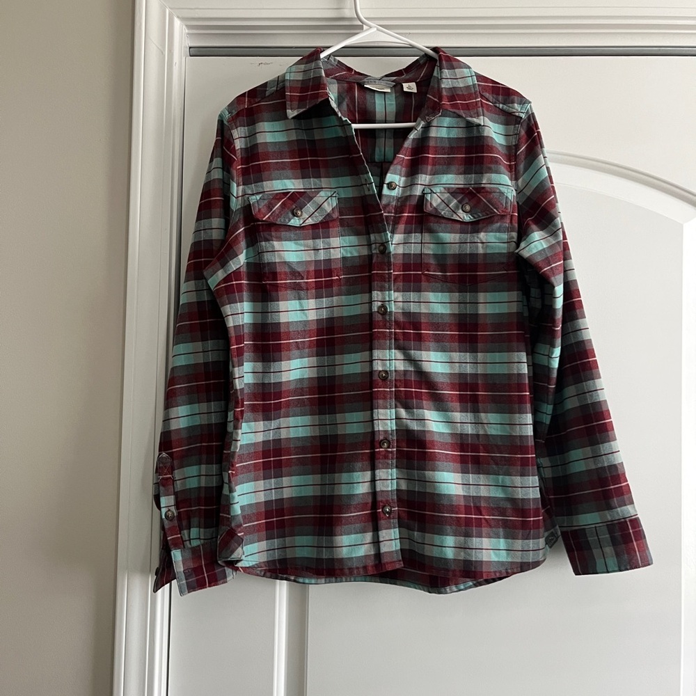 L.L. Bean Blue and Purple Casual Button Down Shirt